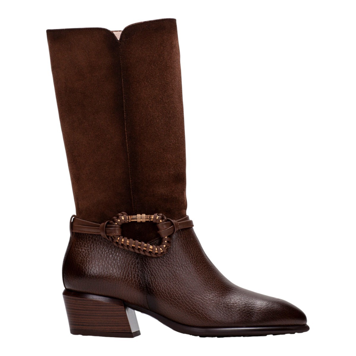 bota-avellana-phi254298_8445716804160_1-1900×2607-Photoroom